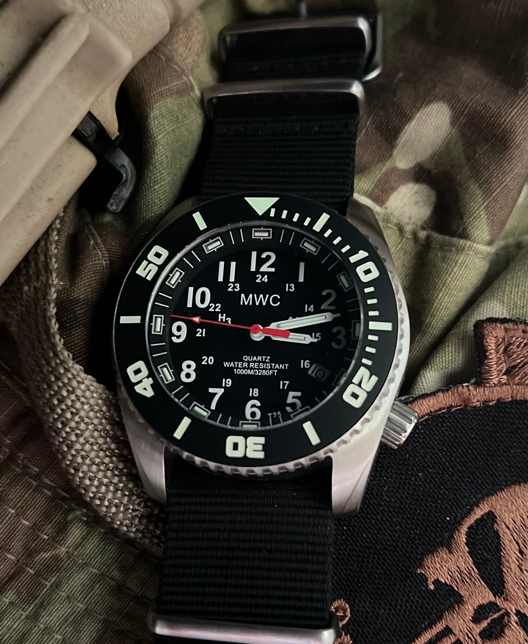 MWC "Depthmaster" 100atm / 3,280ft / 1000m Water Resistant Military Divers Watch in a Stainless Steel Case with GTLS and Helium Valve (10 Year Battery Life)