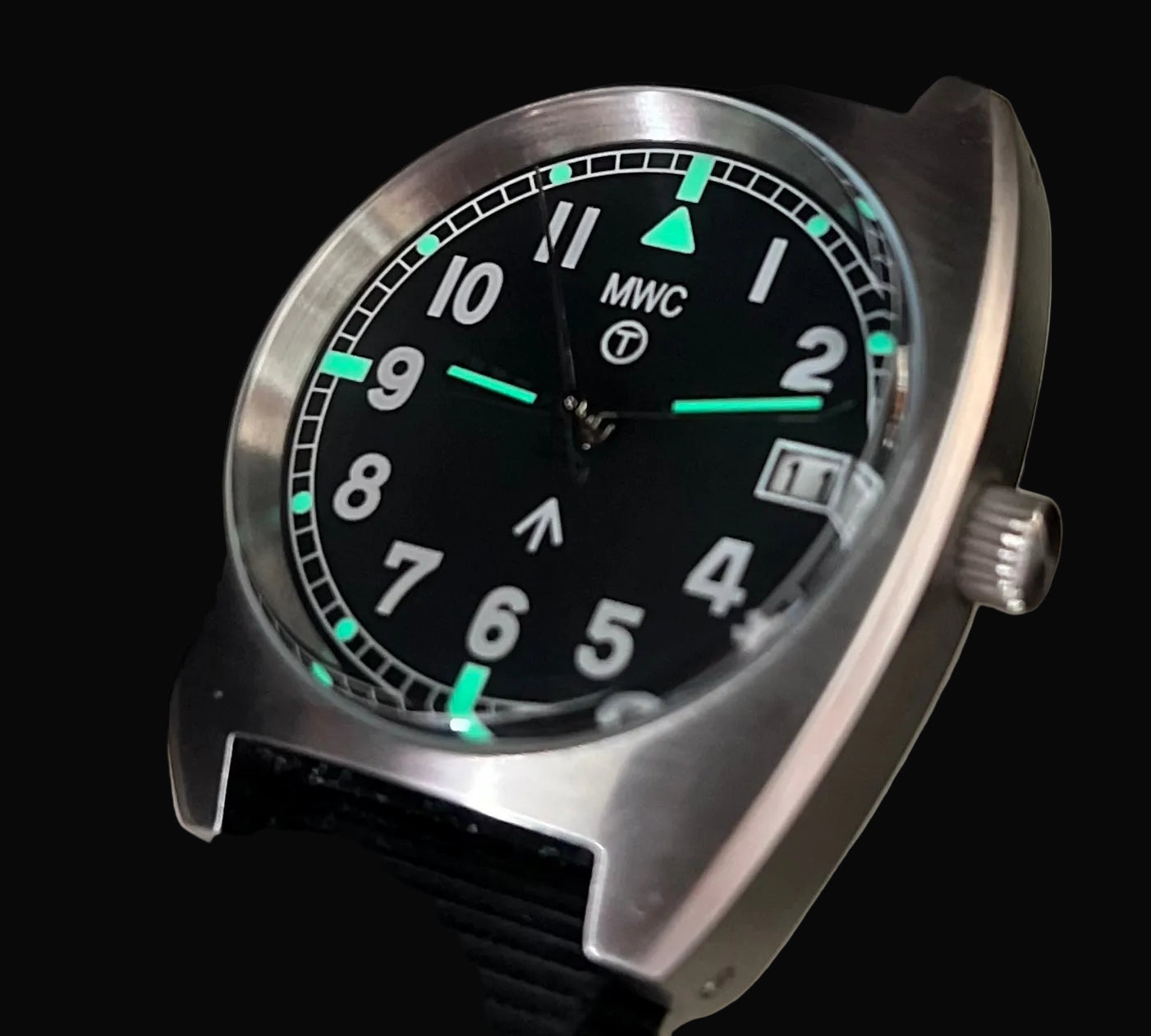 MWC W10 1970's Pattern 24 Jewel Automatic Military Watch with 100m Water Resistance