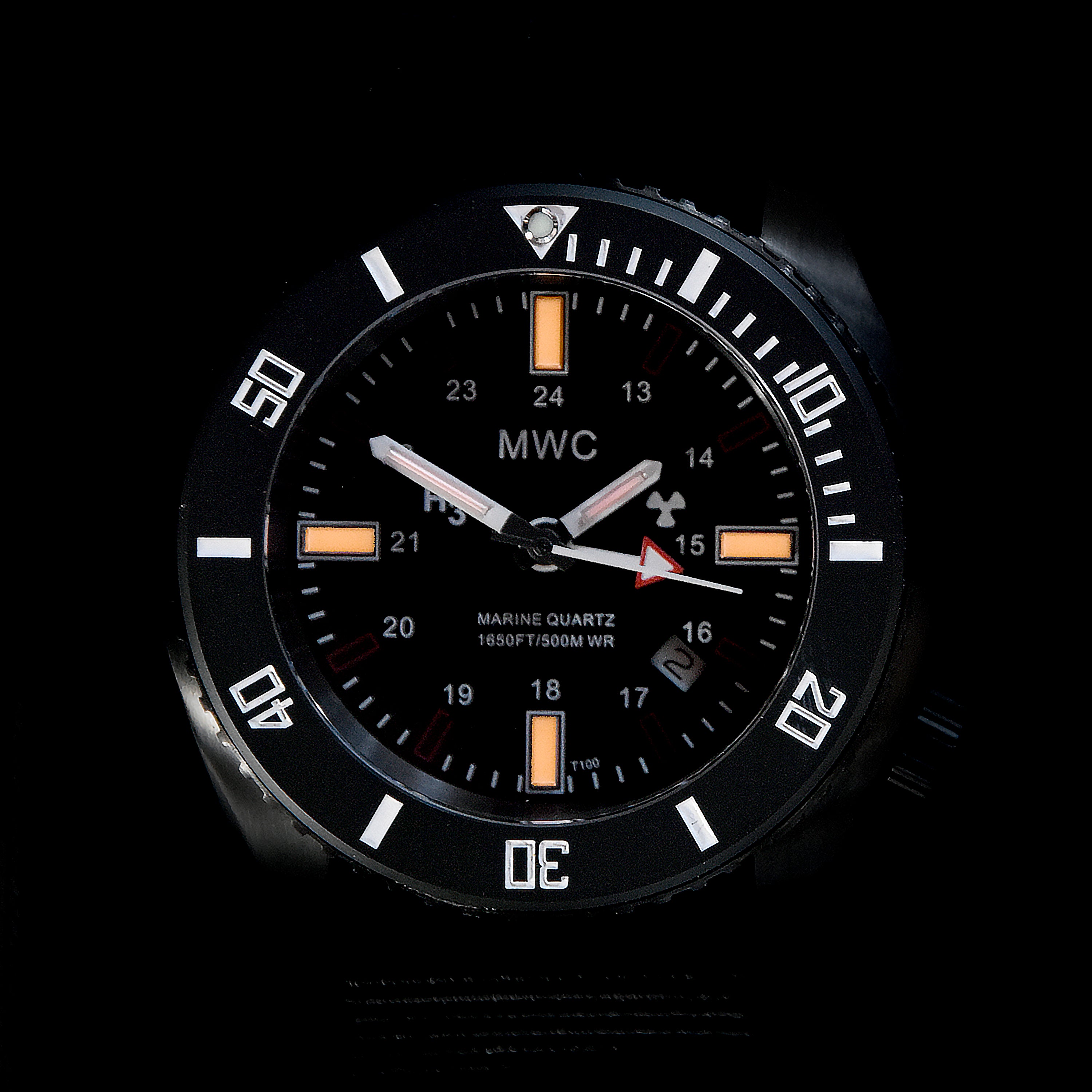 MWC "Submariner / Naval Crew Divers Watch" 500m (1,640ft) Water Resistant Dual Time Zone Military Watch in a Stainless Steel Case with GTLS and Helium Valve