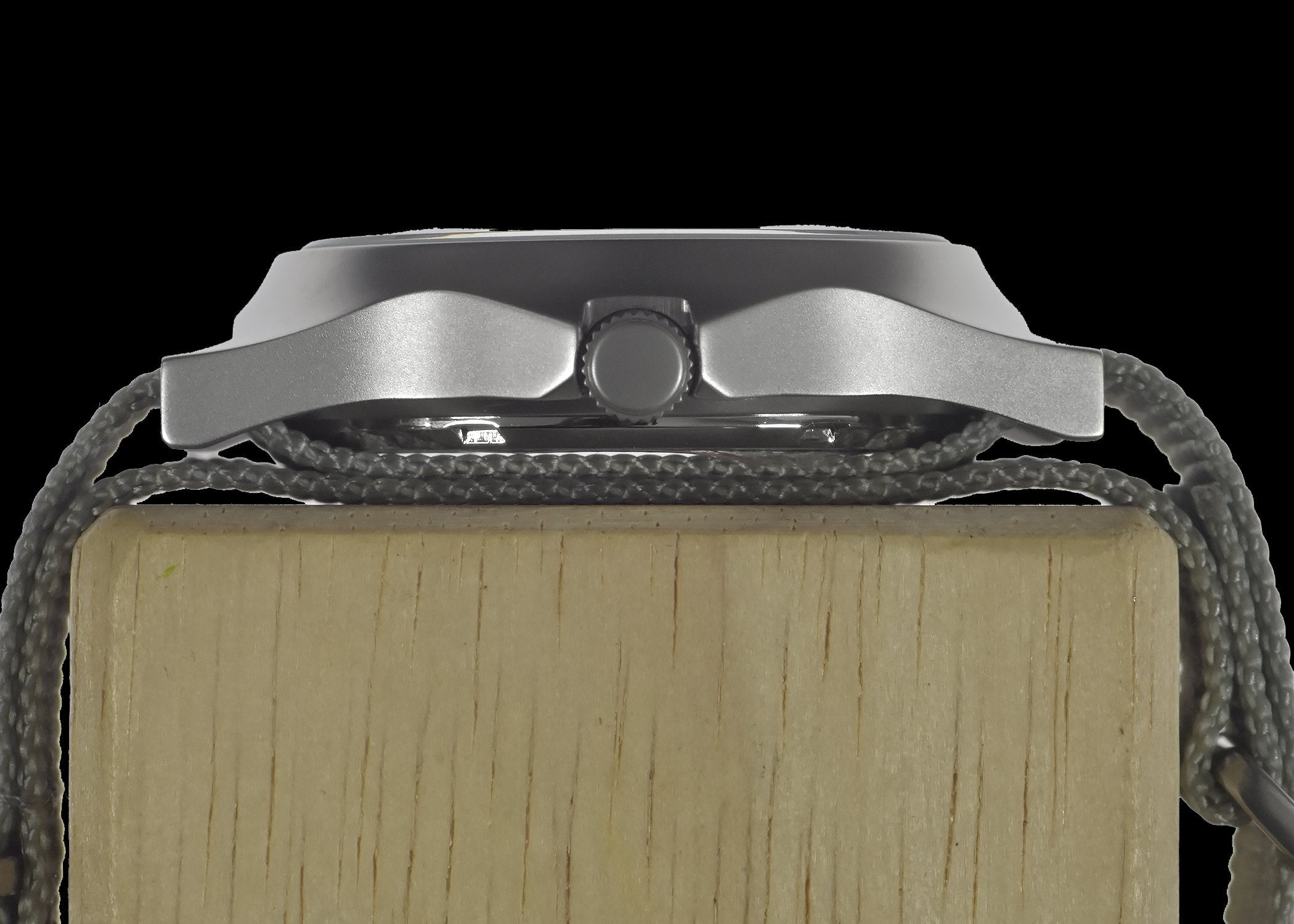 MWC G10LM Stainless Steel Military Watch – Black NATO Strap (Contract Model with Broad Arrow / Pheon)